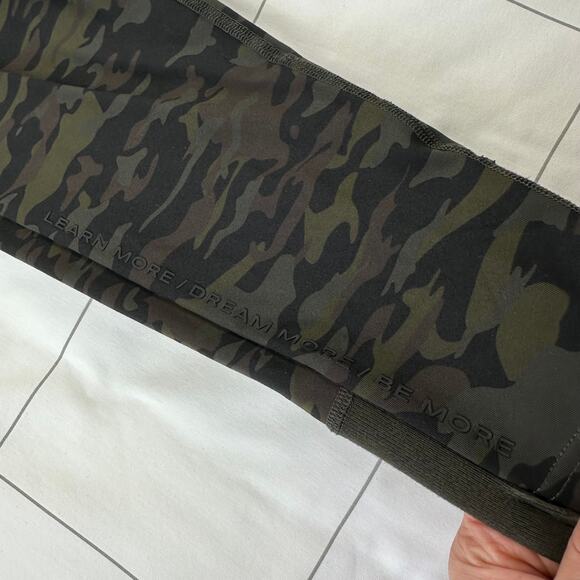 Alphalete Pants Mens Large Green Camouflage Jogger Athletic Tapered Stretch Gym - Picture 5 of 11